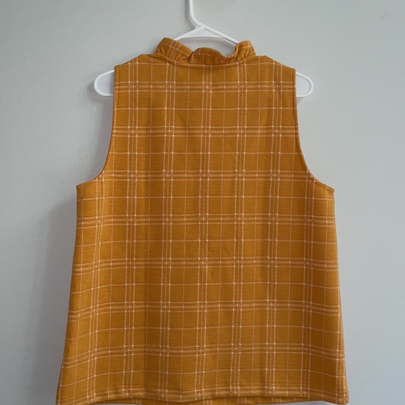 Ann Taylor Sleeveless Blouse Size L - Picture 2 of 3